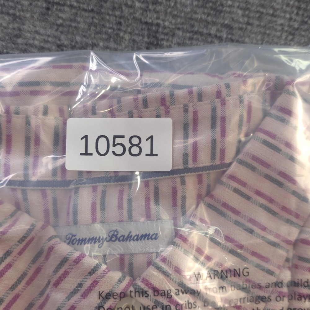 Tommy Bahama Shirt XL Purple Geometric Short Sleeve Button Up 100% Silk - Picture 8 of 8